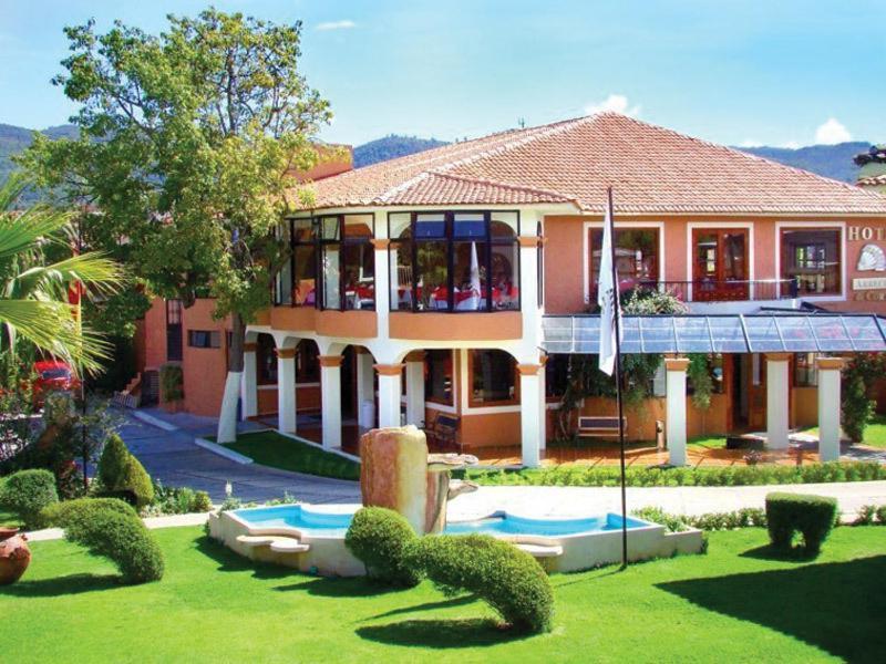 Hotel Arrecife De Coral San Cristobal de las Casas Exterior photo